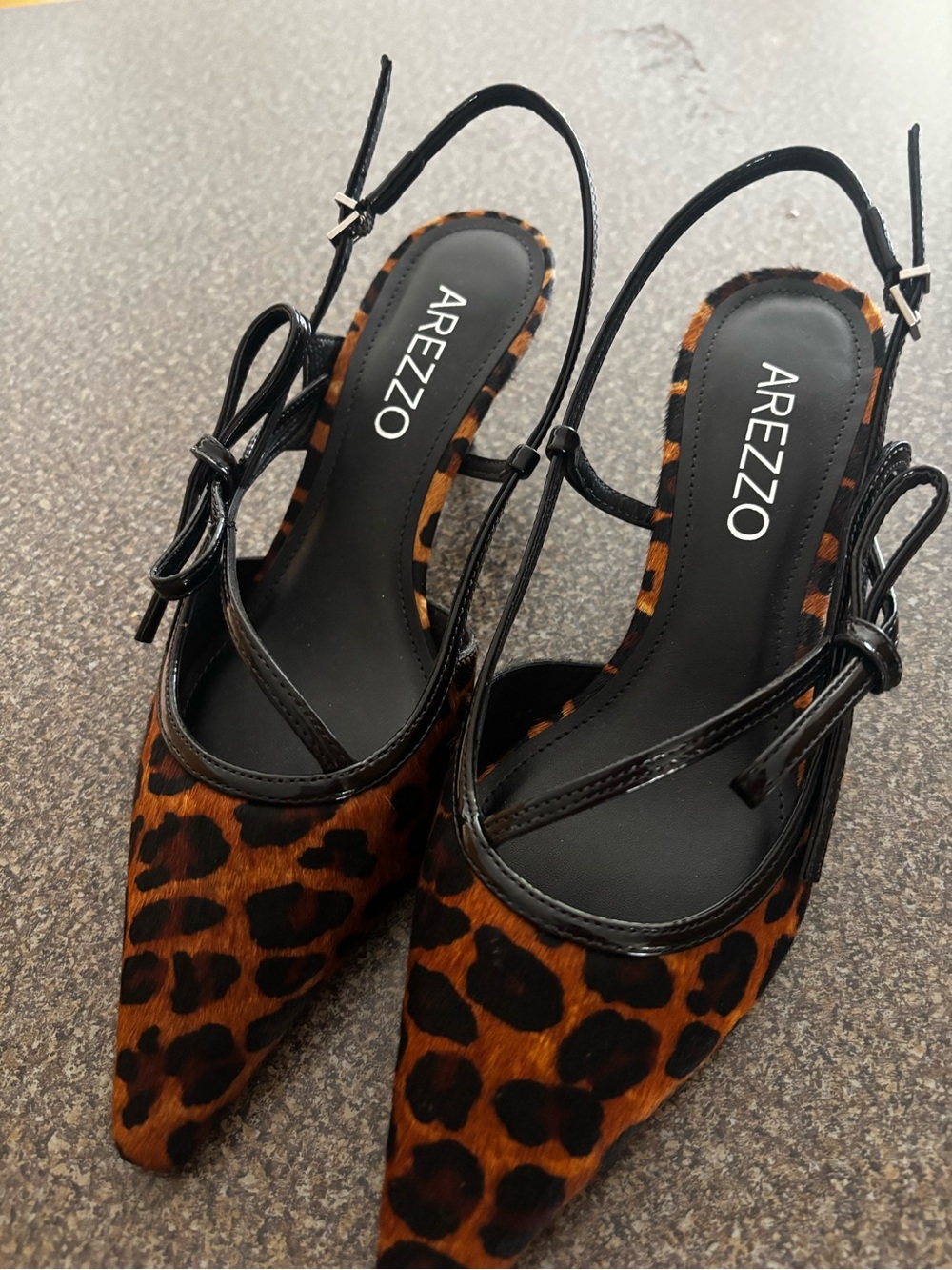 Women's Leopard Print Pointed Slingback Heels - Black & Brown